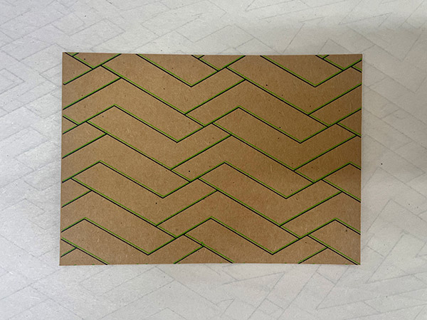 Final card, pattern of letter 'L' 