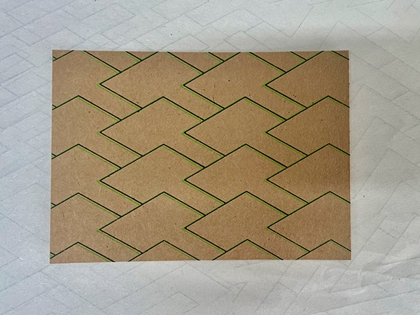 Final card, pattern of letter 'T' 